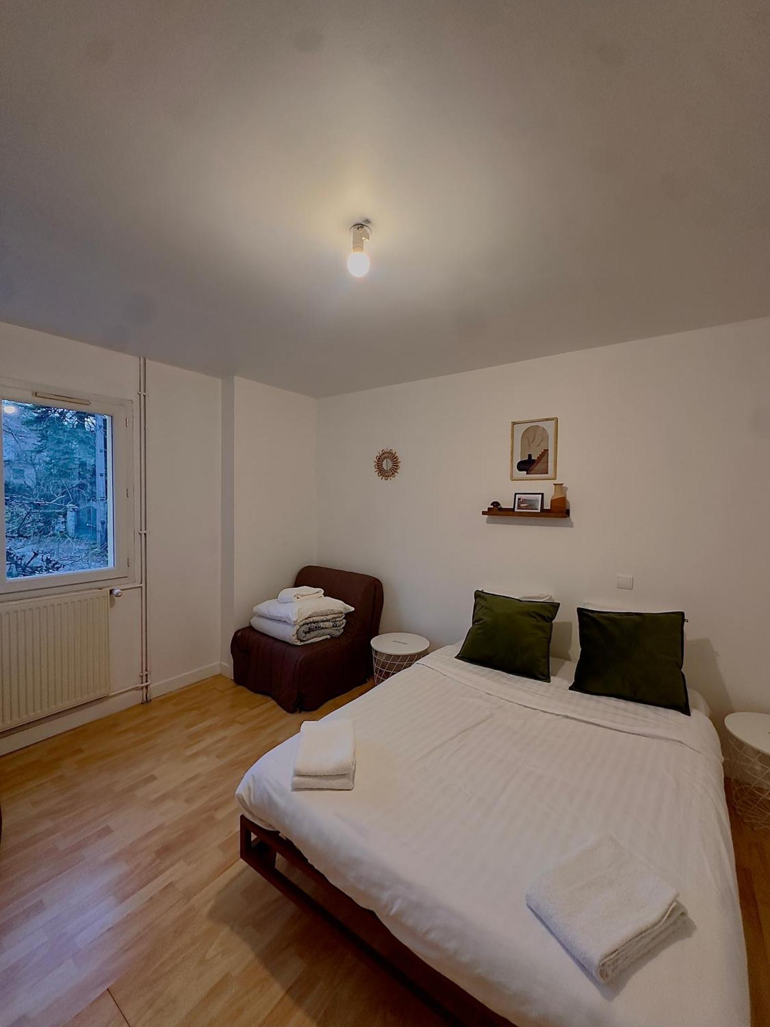 Appartement Chloe Du Lac Montferrat  Экстерьер фото
